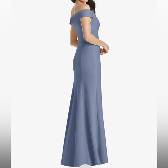 Dessy Collection NWT Off Shoulder Trumpet Gown Front Slit Larkspur Blue Size 4 - Picture 2 of 8